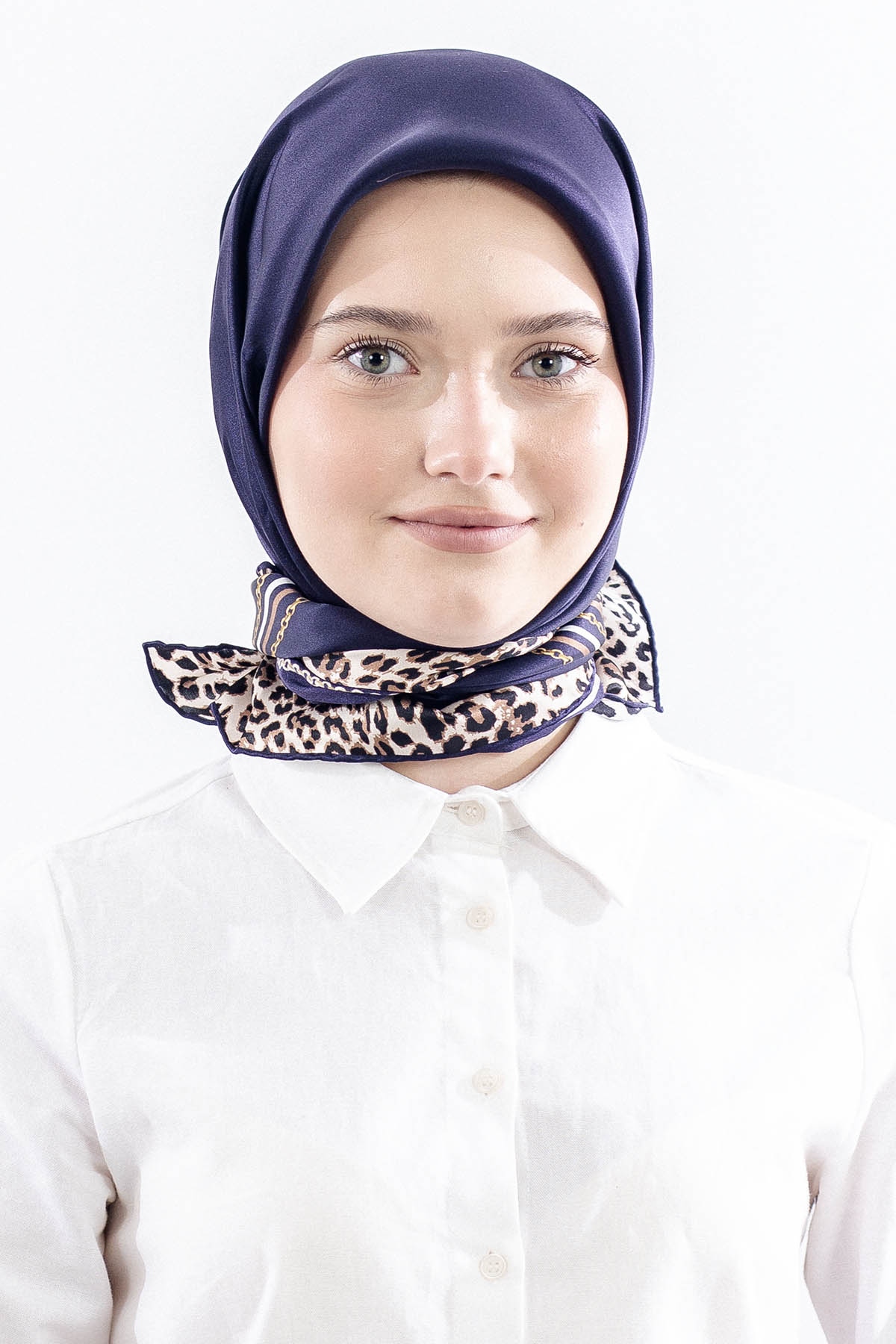 10748 İpek Eşarp Sura Kumas Kenari Leopar - Lacivert - 1