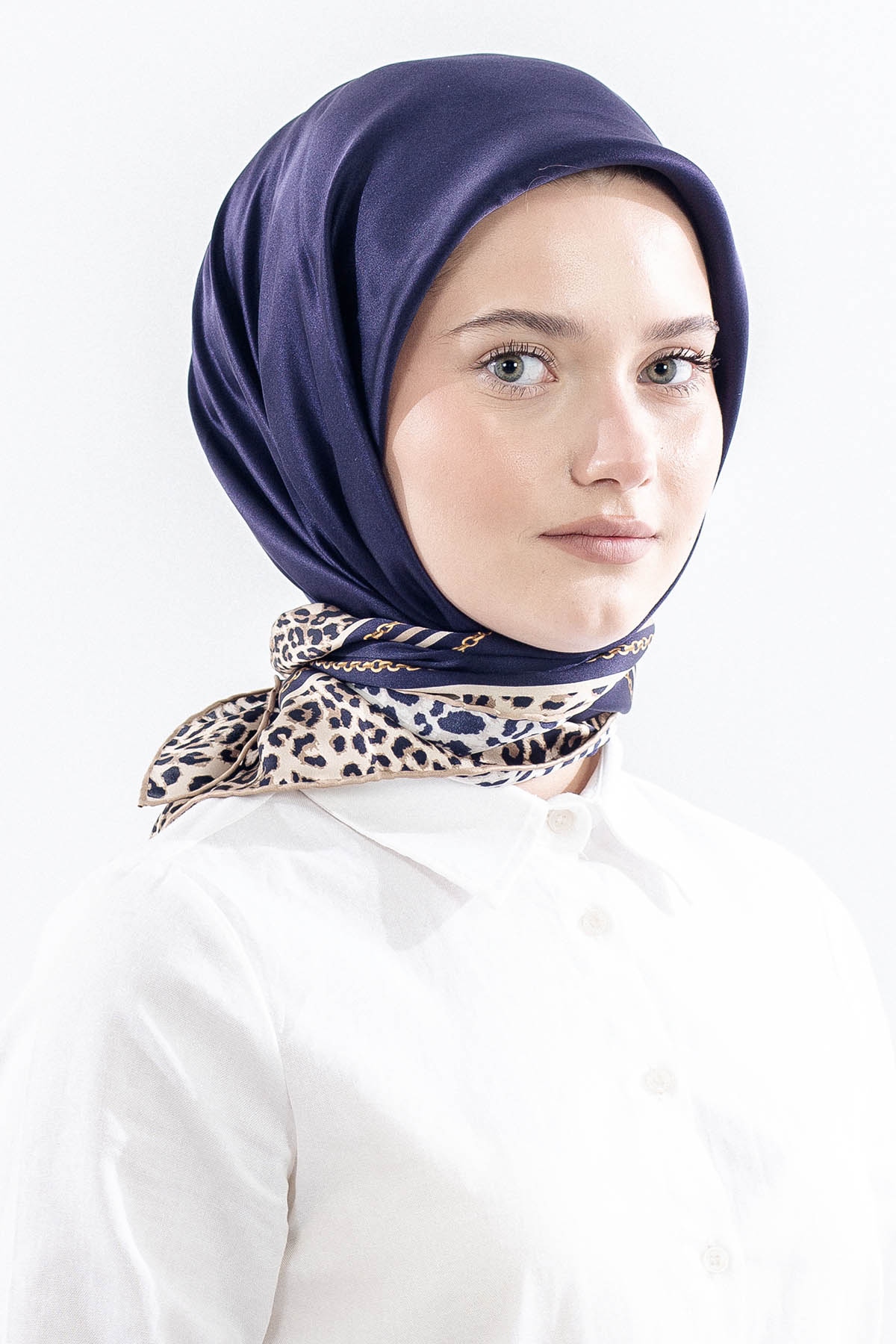 10748 İpek Eşarp Sura Kumas Kenari Leopar - Sax - 2