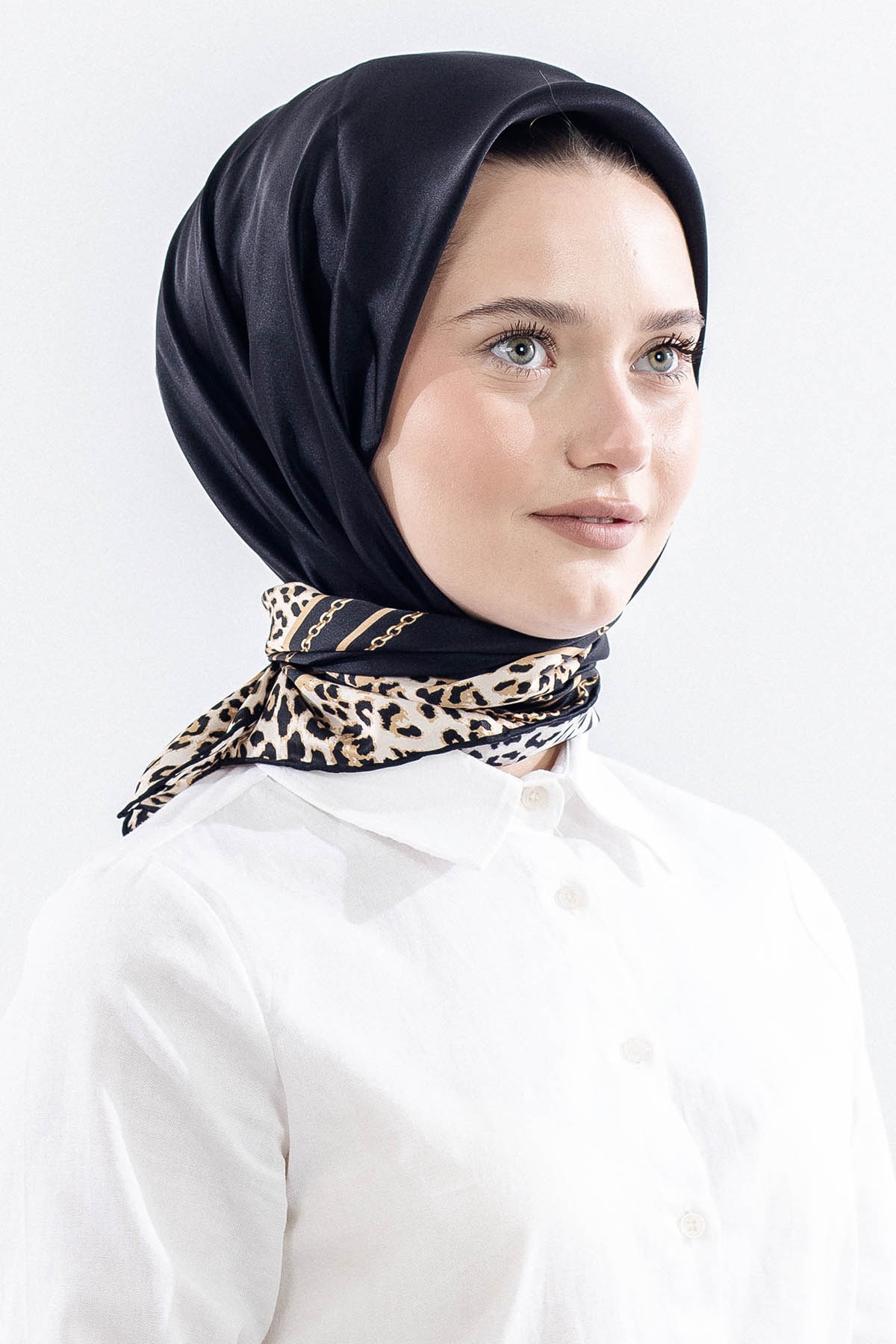 10748 İpek Eşarp Sura Kumas Kenari Leopar - Siyah - 2
