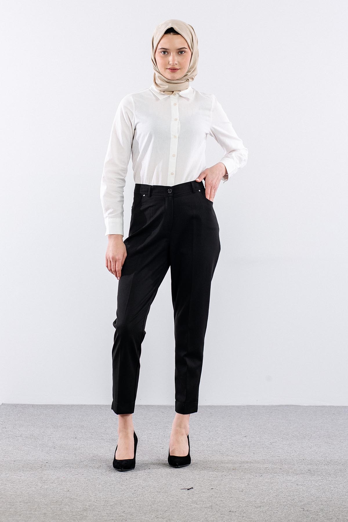 1184 Pantolon 44-50 - Siyah - 1