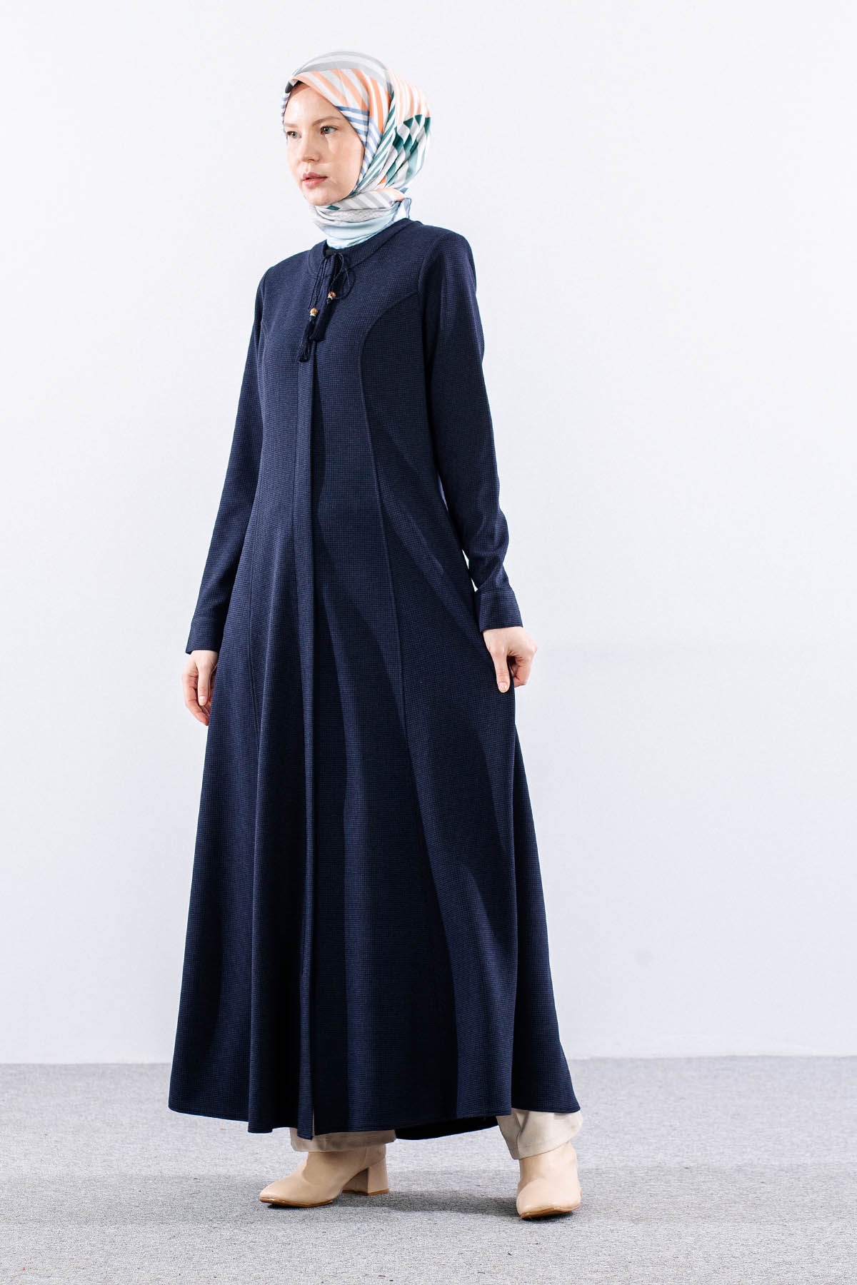 1611 Ferace 40-50 Saliha Luna Kis Kumas - Lacivert - 2