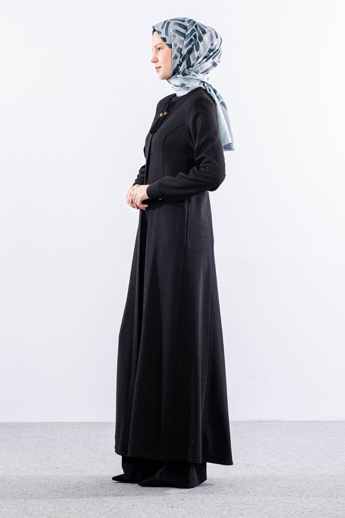 1611 Ferace 40-50 Saliha Luna Kis Kumas - Siyah - 3