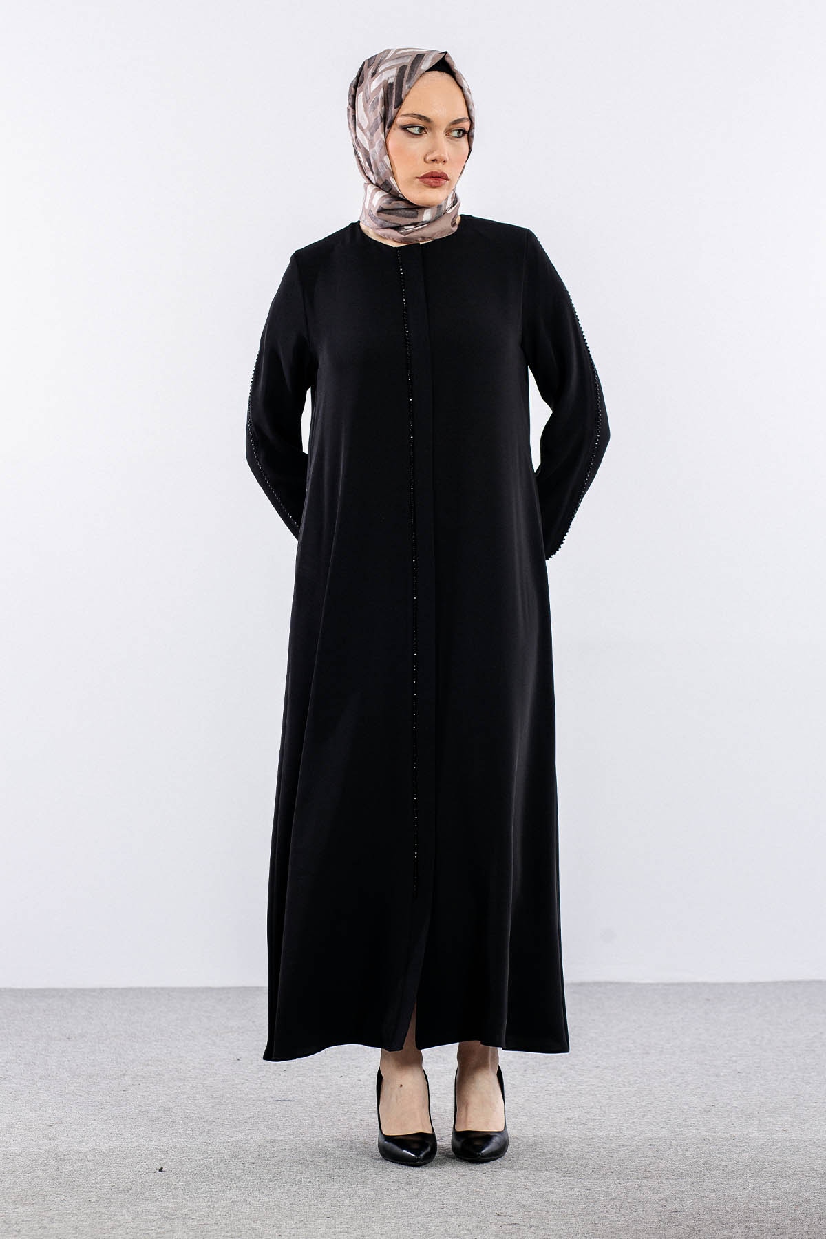 2302 Ferace 42-52 Boncuk Isli - Siyah - 2