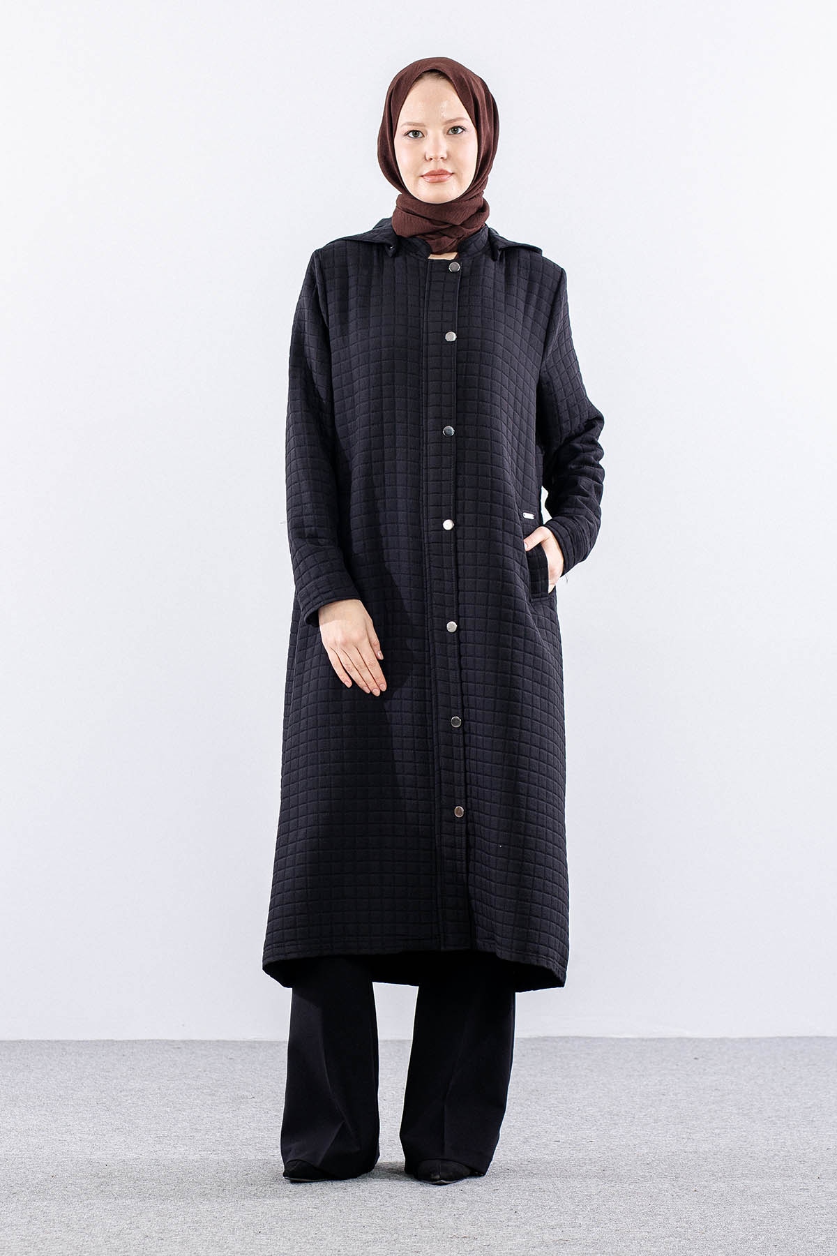 2524 Kapitone Kap 42-52 - Siyah - 2