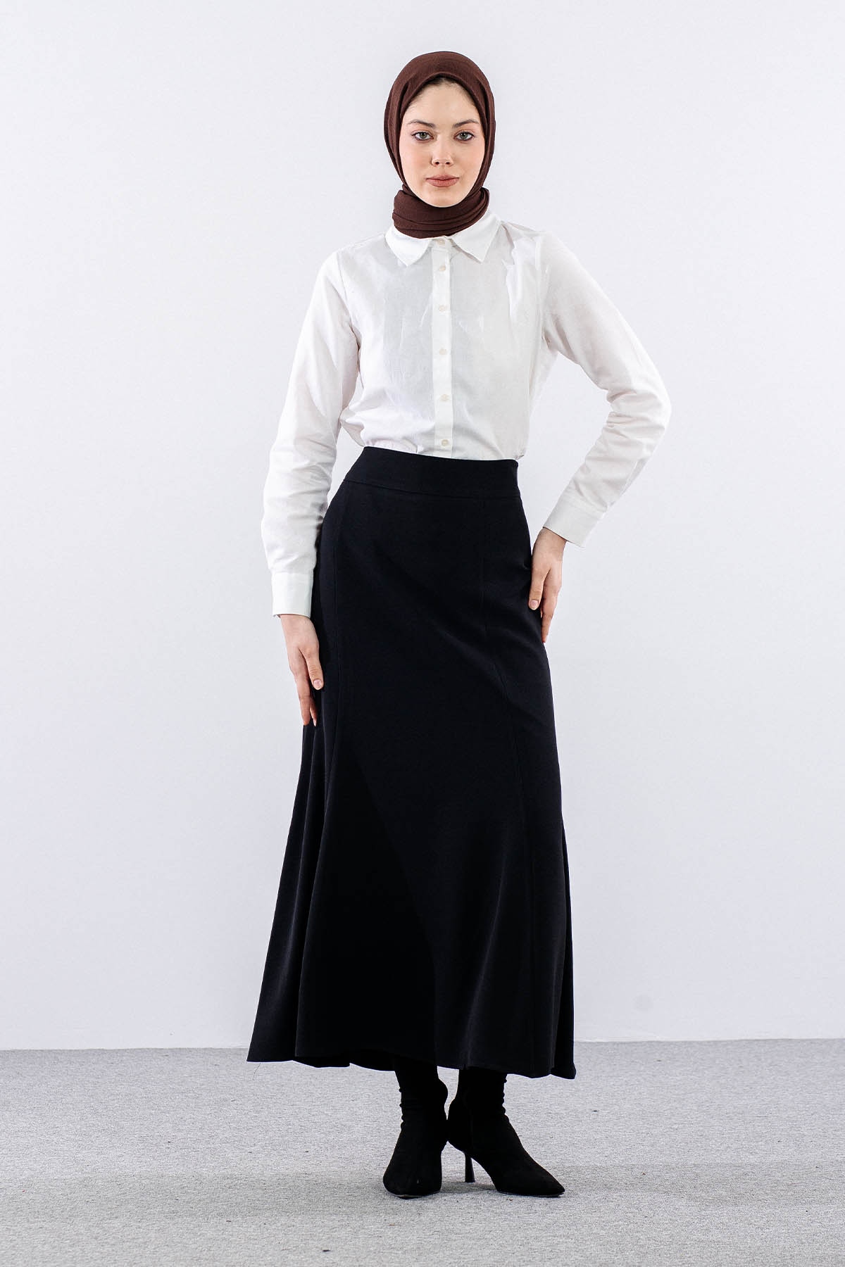 3350 Etek 42-52 Balik Model - Siyah - 1