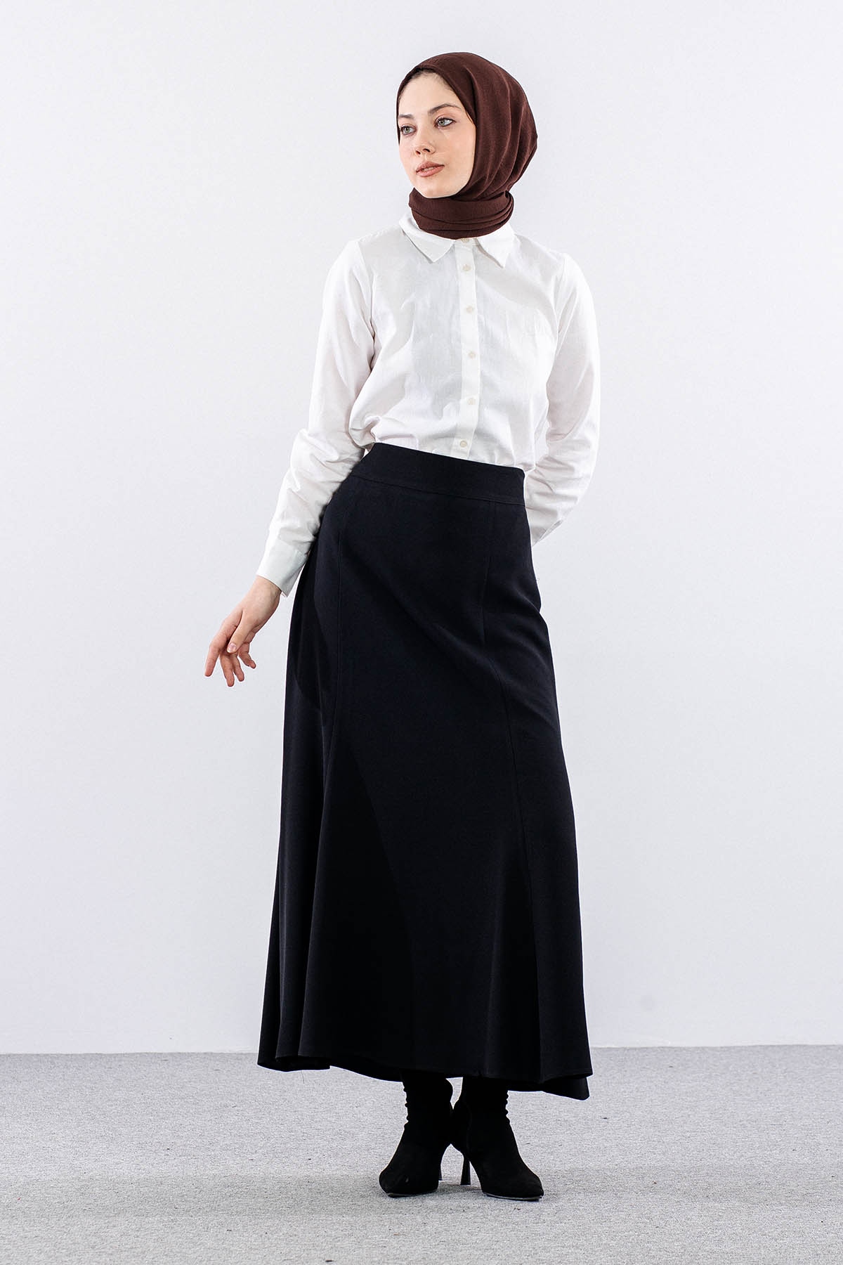 3350 Etek 42-52 Balik Model - Siyah - 3