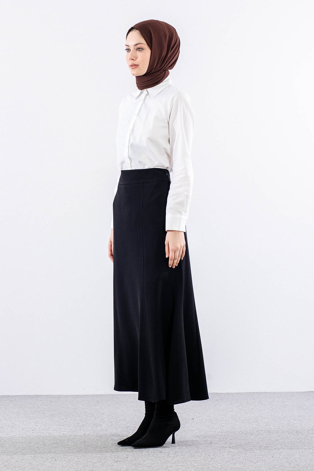 3350 Etek 42-52 Balik Model - Siyah - 4