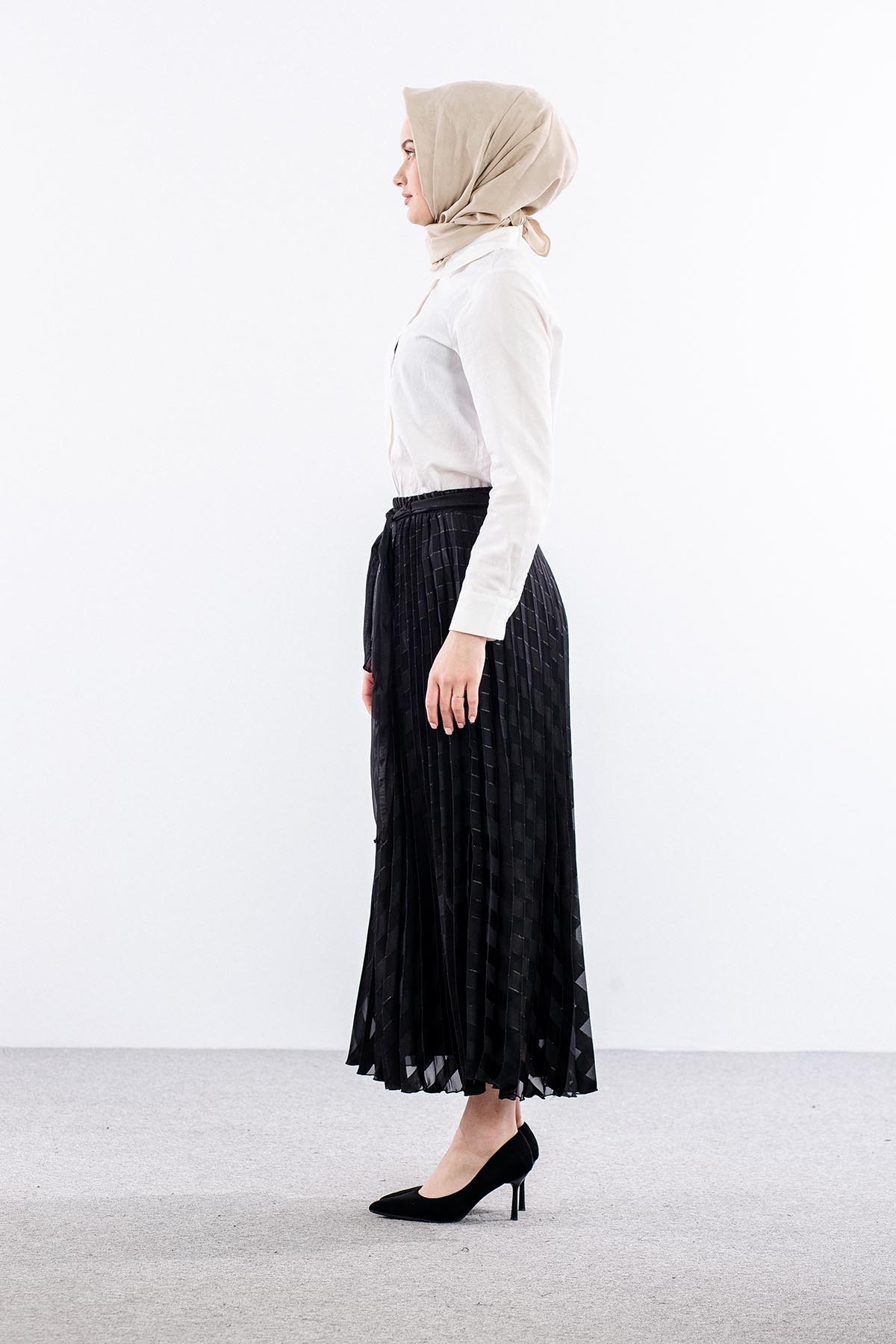 3701 Etek 38-46 Plise Jakar Sifon - Siyah - 4