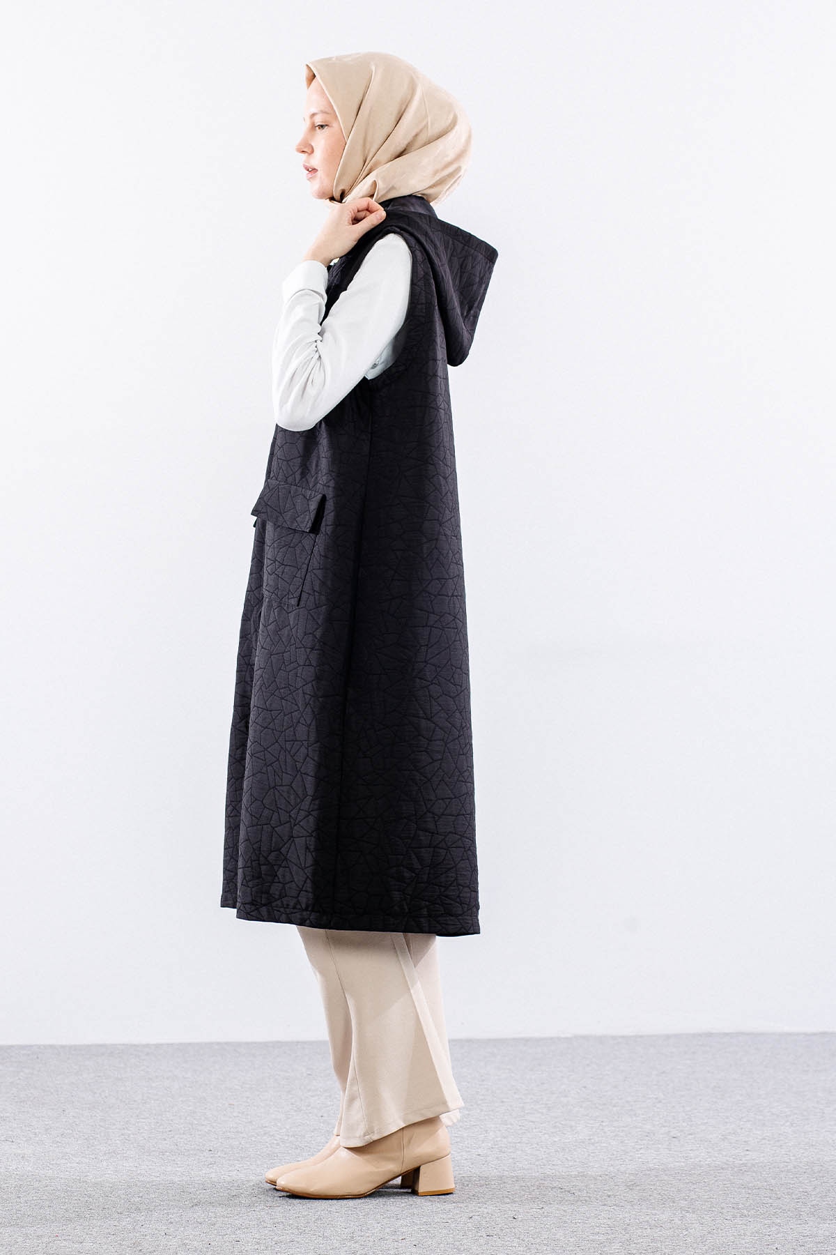 8005 Kapitone Yelek 46-52 - Siyah - 4