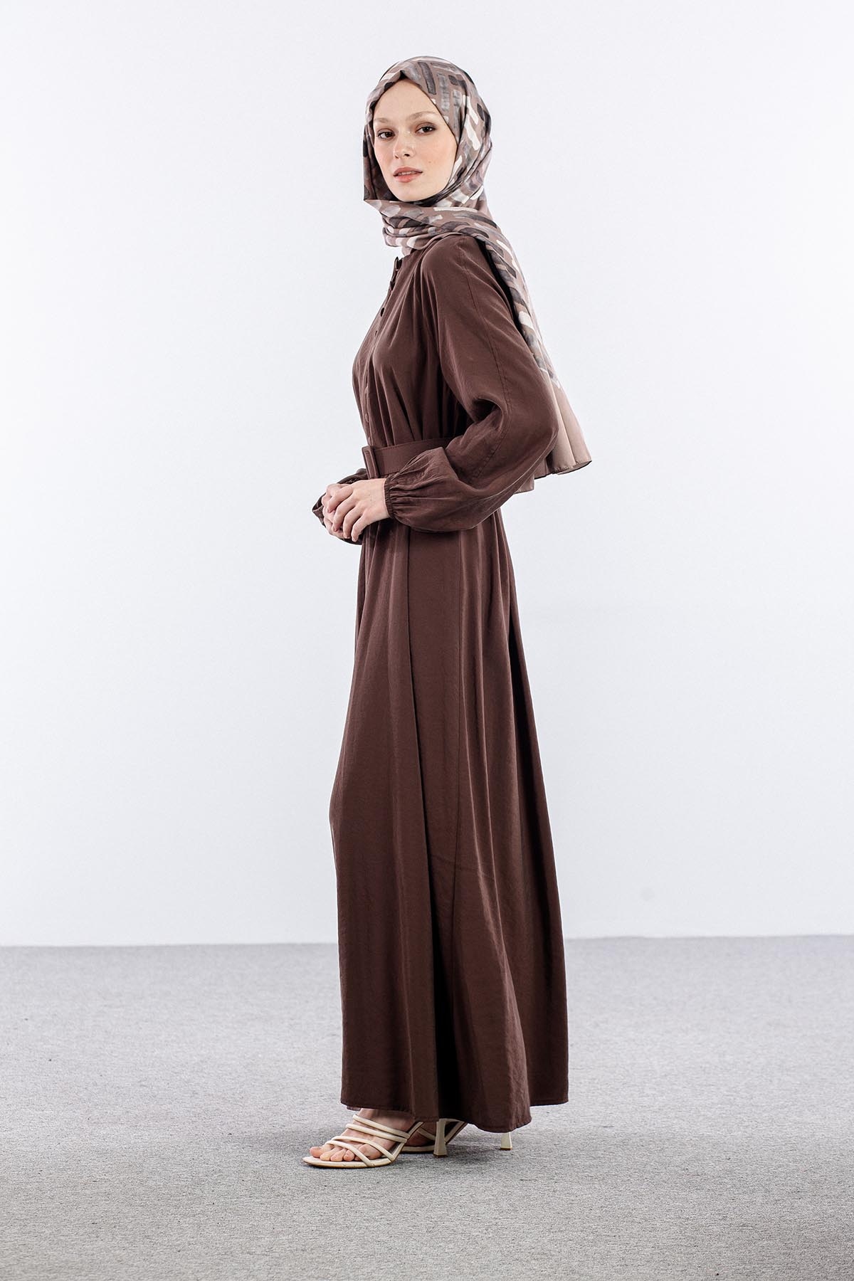 8658 Elbi̇se 38-44 Biritli Model - Kahve - 2