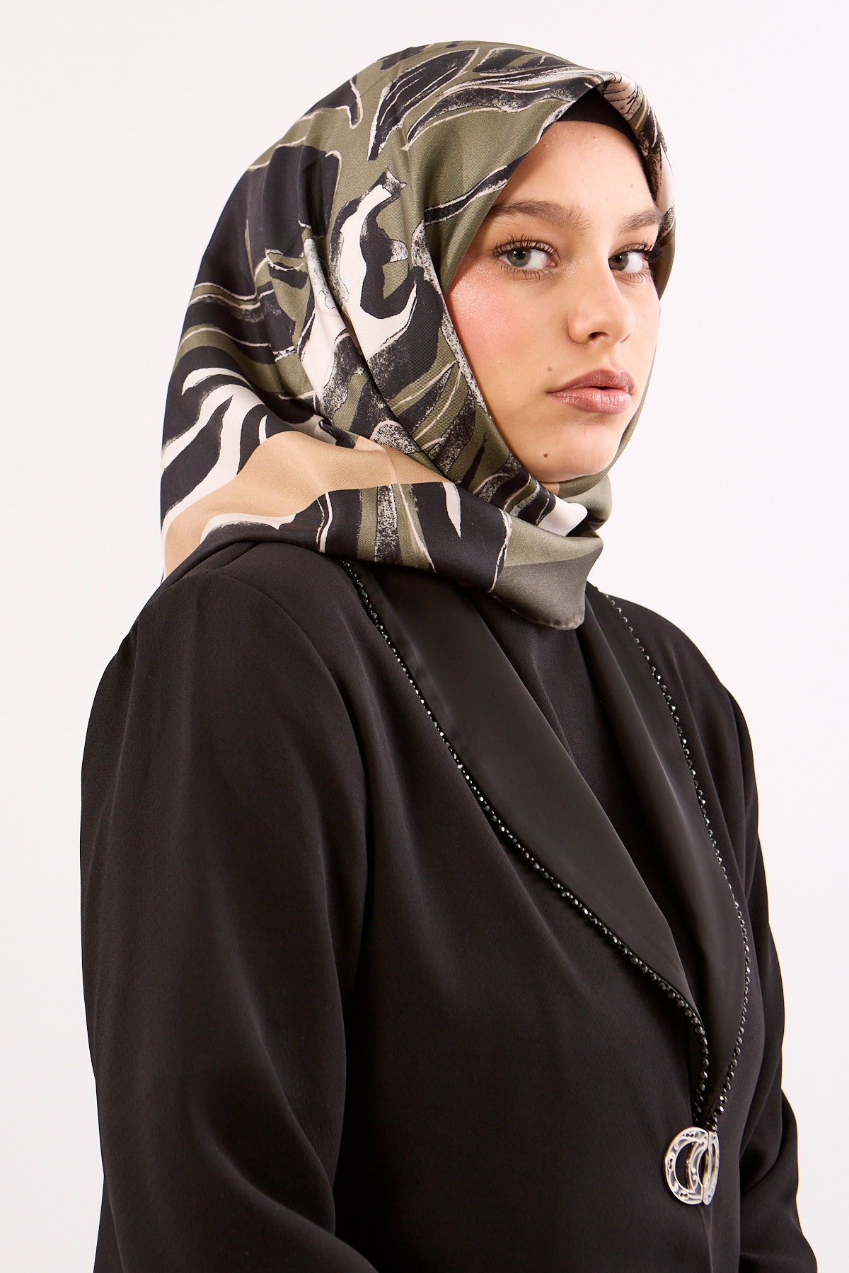 Dg11116 İpek Eşarp Tvil Kumas Zebra Desen - Yesil - 1